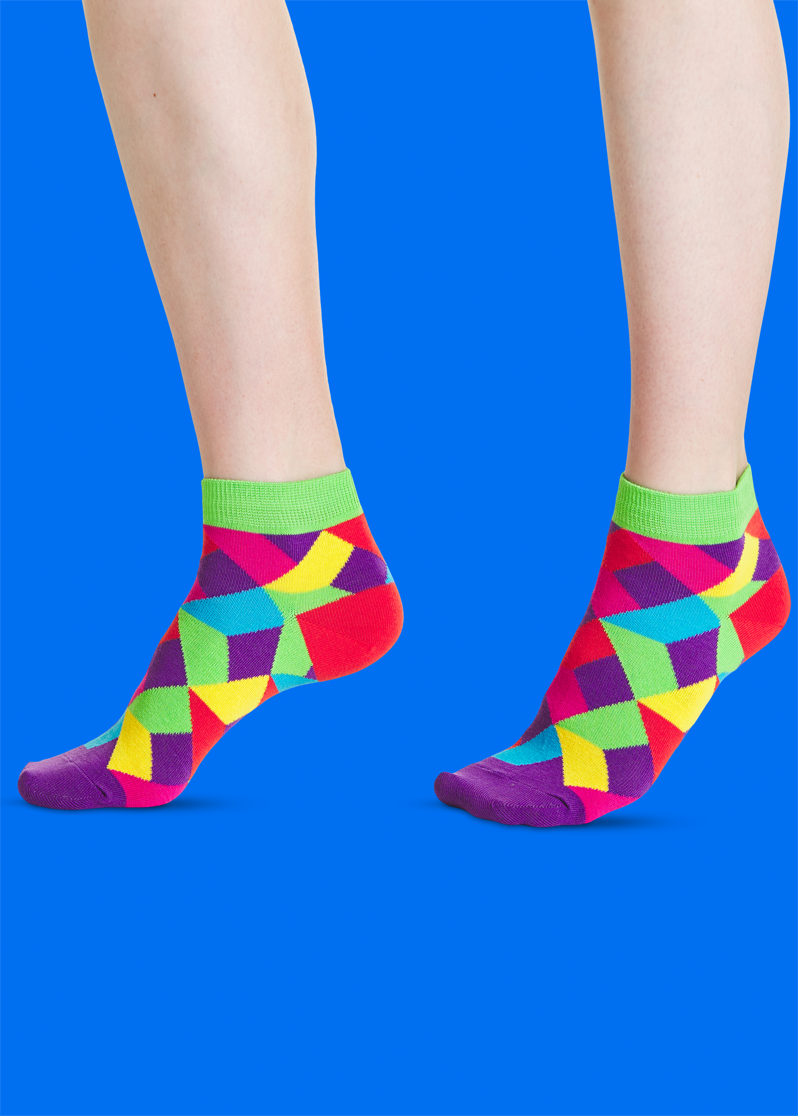 Яркие носки. Носки яркие женские. Разноцветные носки. Необычные носки женские.